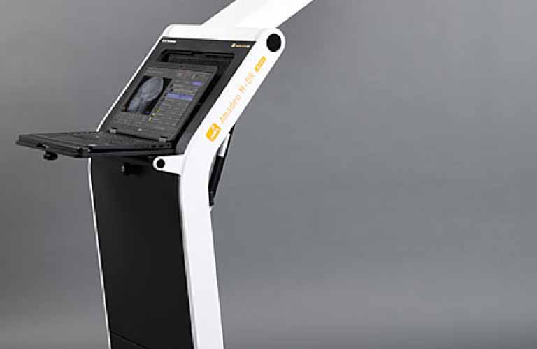 Digital X-ray machine - lightweight X-ray complete solution for additional mobility on board