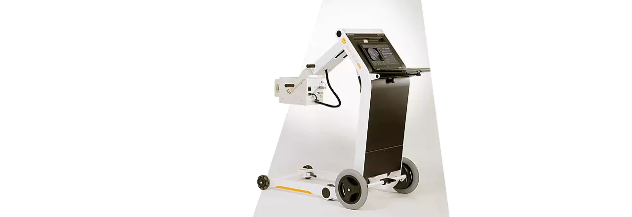 images/Produkte/Amadeo/M-mini/slider/sldr-Amadeo-M-mini-mobile-x-ray-machine-2.webp