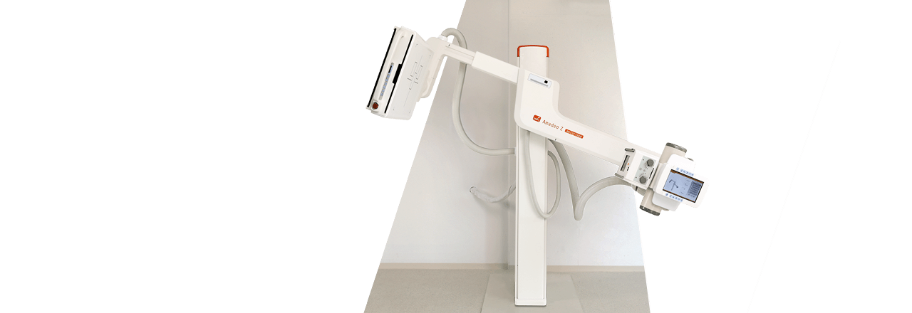 images/Produkte/Amadeo/Z_motorised/Slider-Amadeo-Z-motorised-Schwenkbuegel-Roentgen-digital-2.png