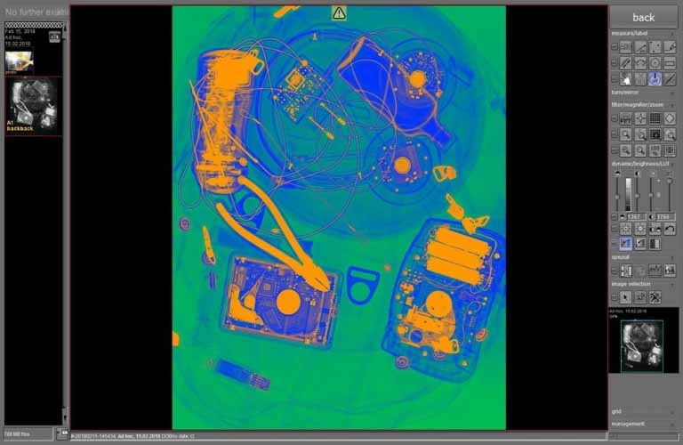 Integrierte Betrachtungs- und auswertesoftware mit zahlreichen Filtern (Schärfefilter, Frequenzfilter, Pseudo- bzw Falschfarben LUT u. v . m.).